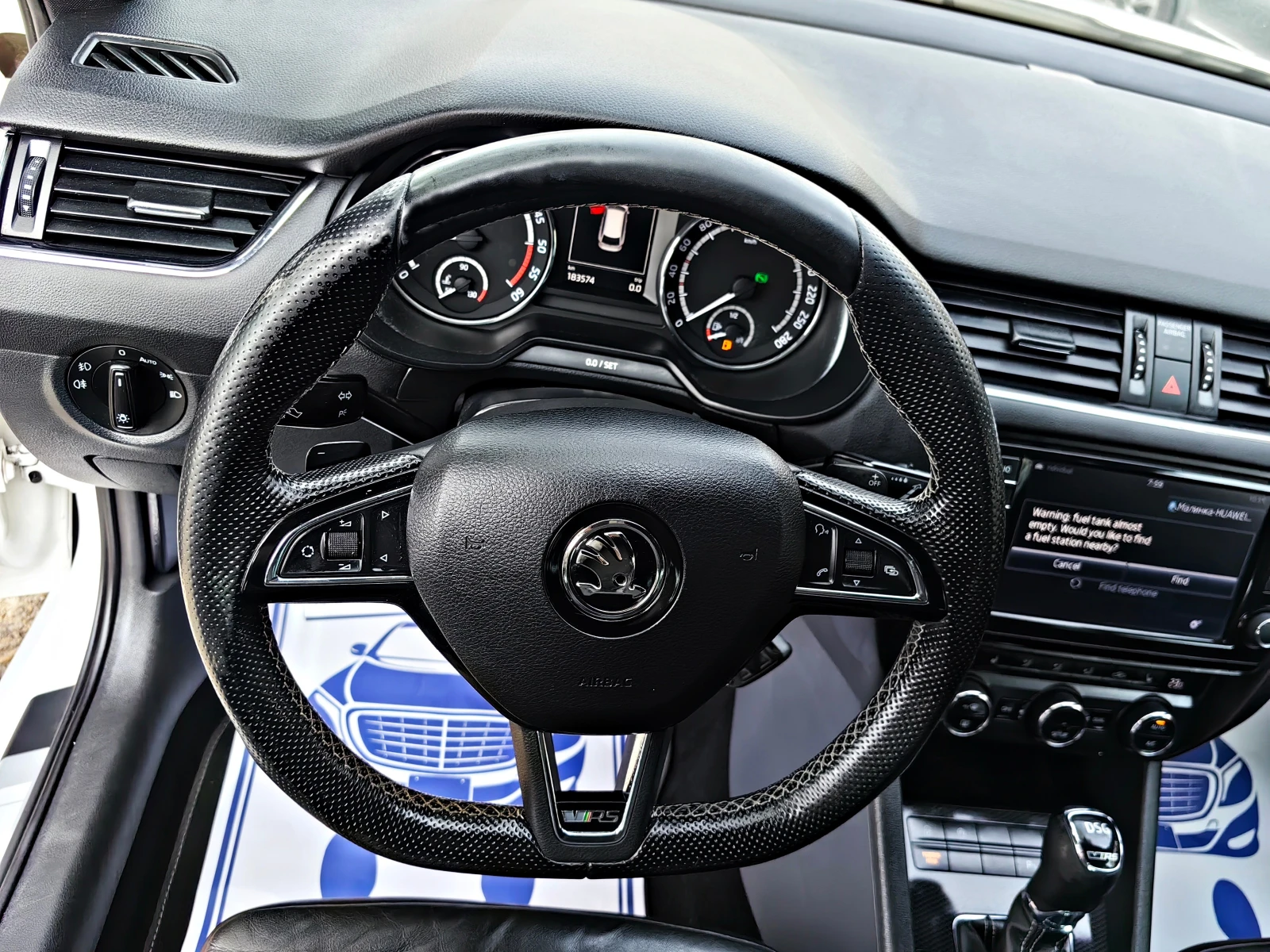 Skoda Octavia 2.0VRS!!ШВЕЙЦАРИЯ!DSG!DISTRONIK!КОЖА!!НАВИ!!FULL, снимка 13 - Автомобили и джипове - 54213922