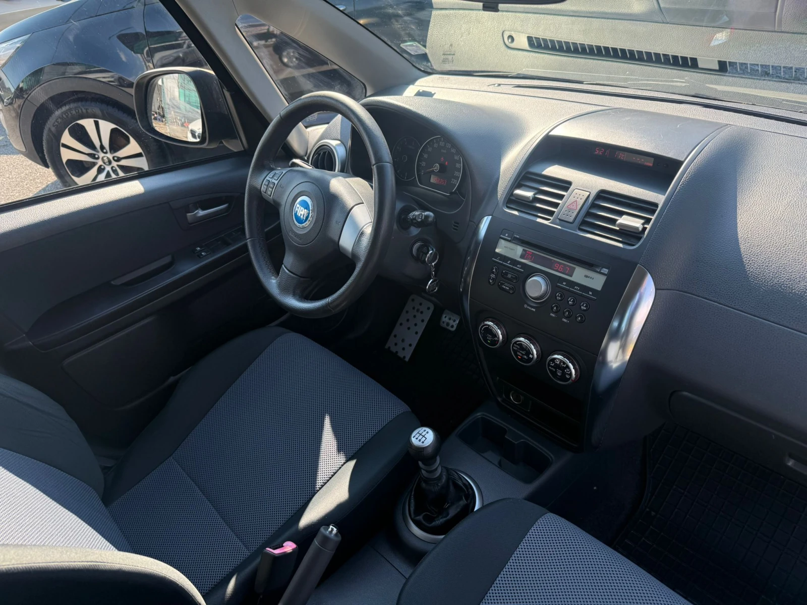 Fiat Sedici 4х4* 158h.km* 1.9M-jet* , снимка 11 - Автомобили и джипове - 54248179