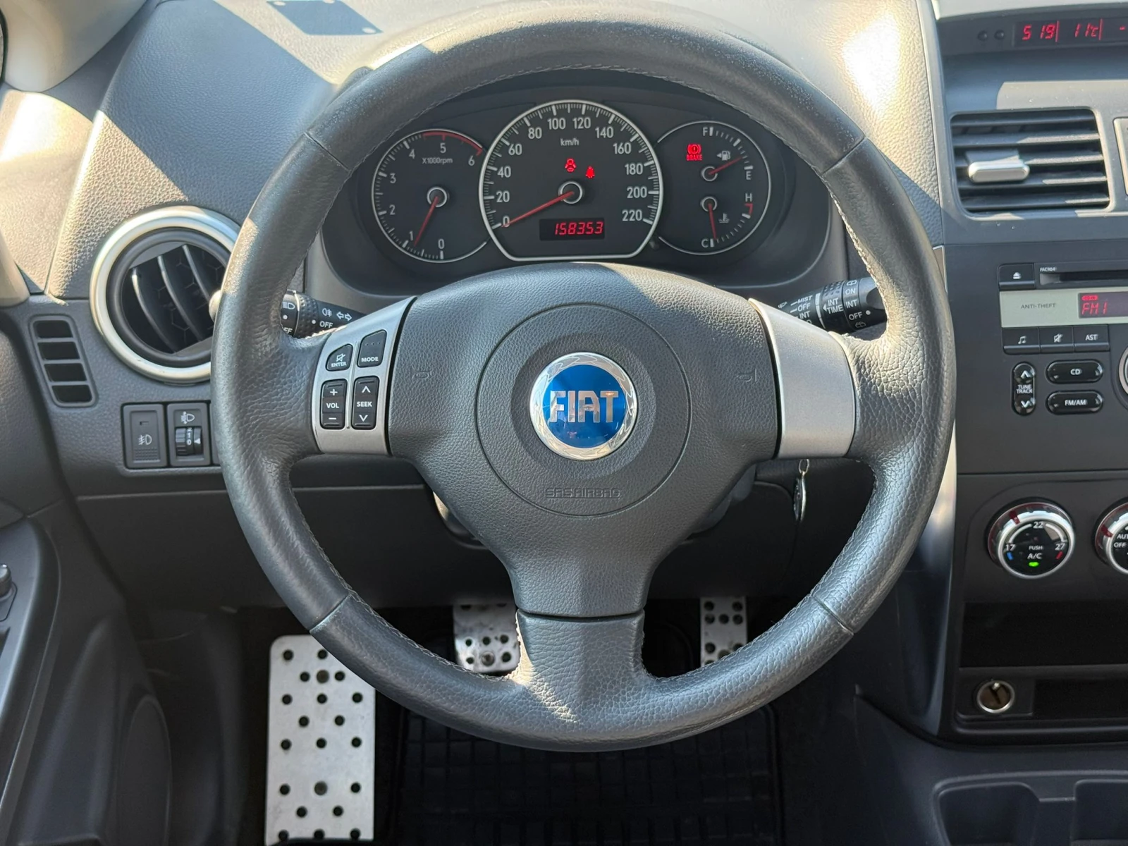 Fiat Sedici 4х4* 158h.km* 1.9M-jet* , снимка 10 - Автомобили и джипове - 54248179