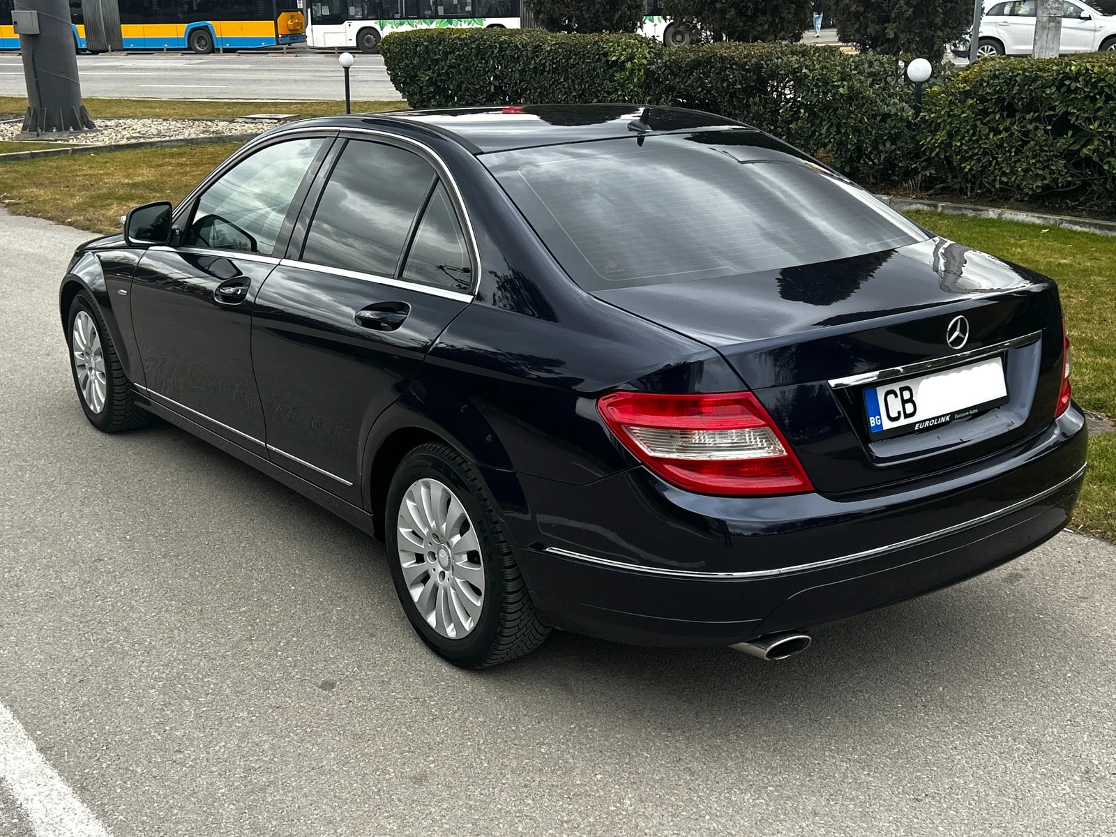 Mercedes-Benz C 220 CDI, снимка 2 - Автомобили и джипове - 54334572
