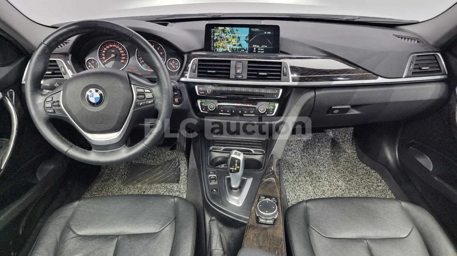 BMW 320 RWD B48, снимка 5 - Автомобили и джипове - 54525468