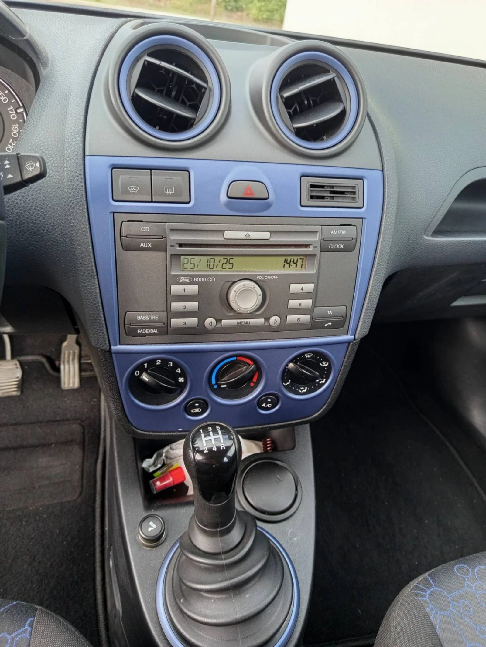 Ford Fiesta, снимка 7 - Автомобили и джипове - 54578581