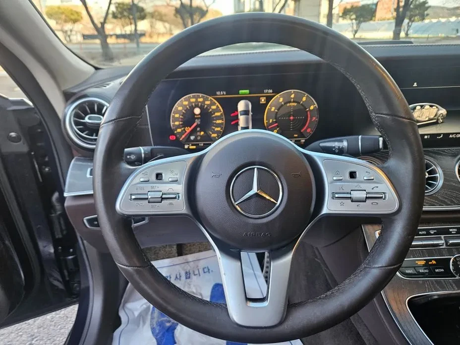 Mercedes-Benz CLS 450 AMG* Подгрев* 360* Шибидах, снимка 8 - Автомобили и джипове - 54827825