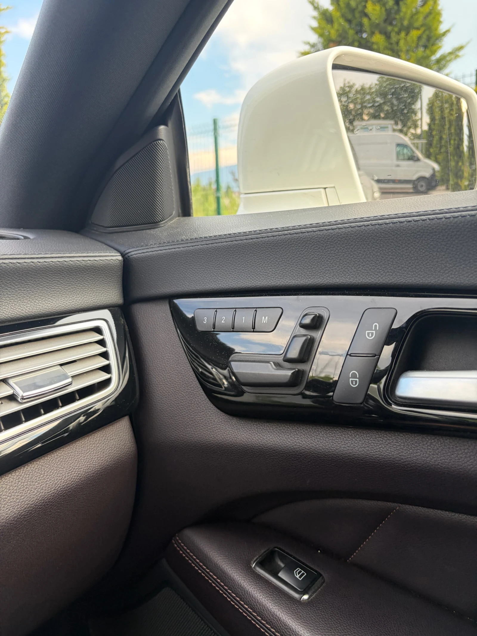 Mercedes-Benz CLS 350 CDI - 124х. Км, снимка 12 - Автомобили и джипове - 54873086