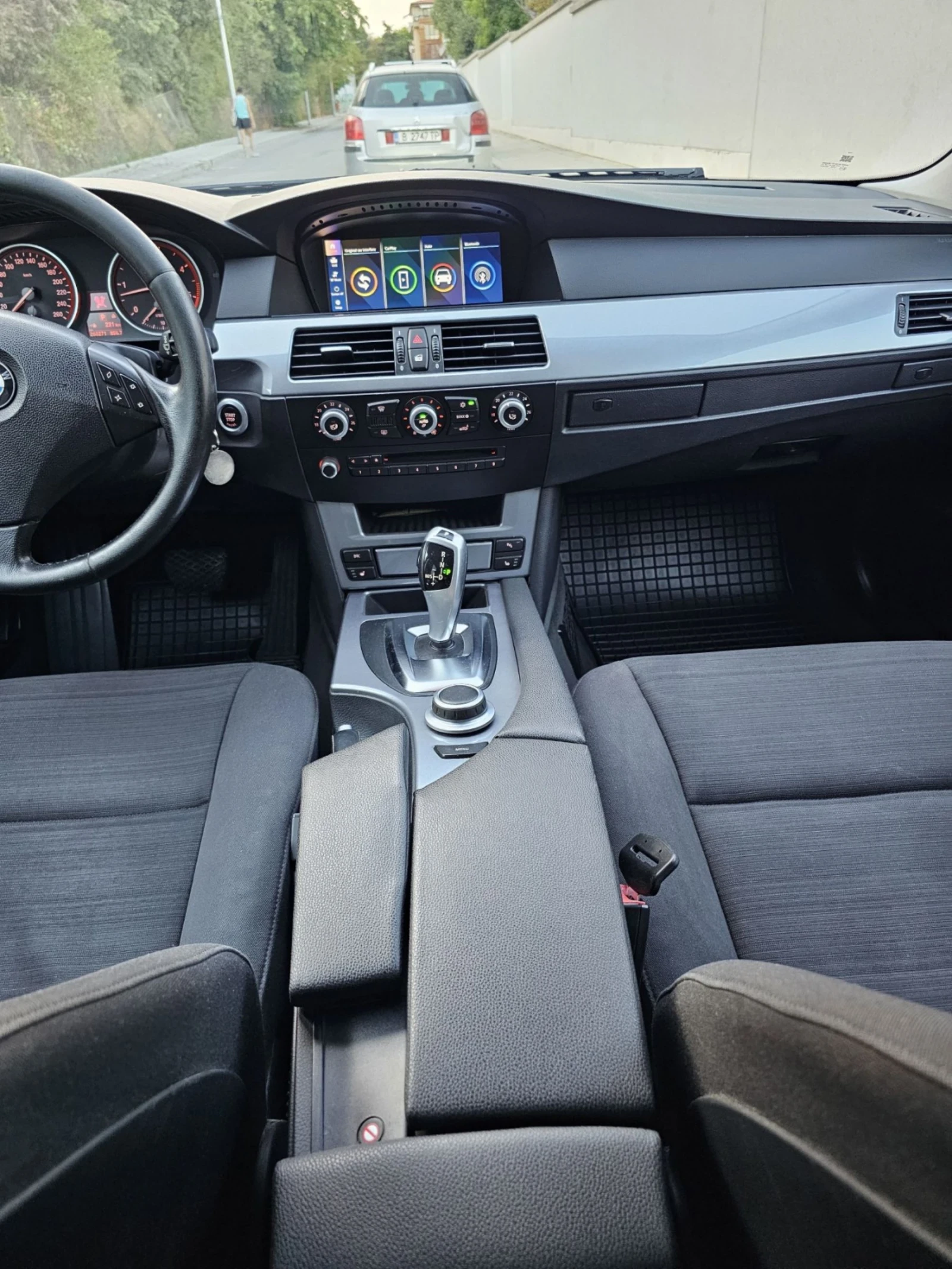 BMW 525 E61, снимка 11 - Автомобили и джипове - 55076569