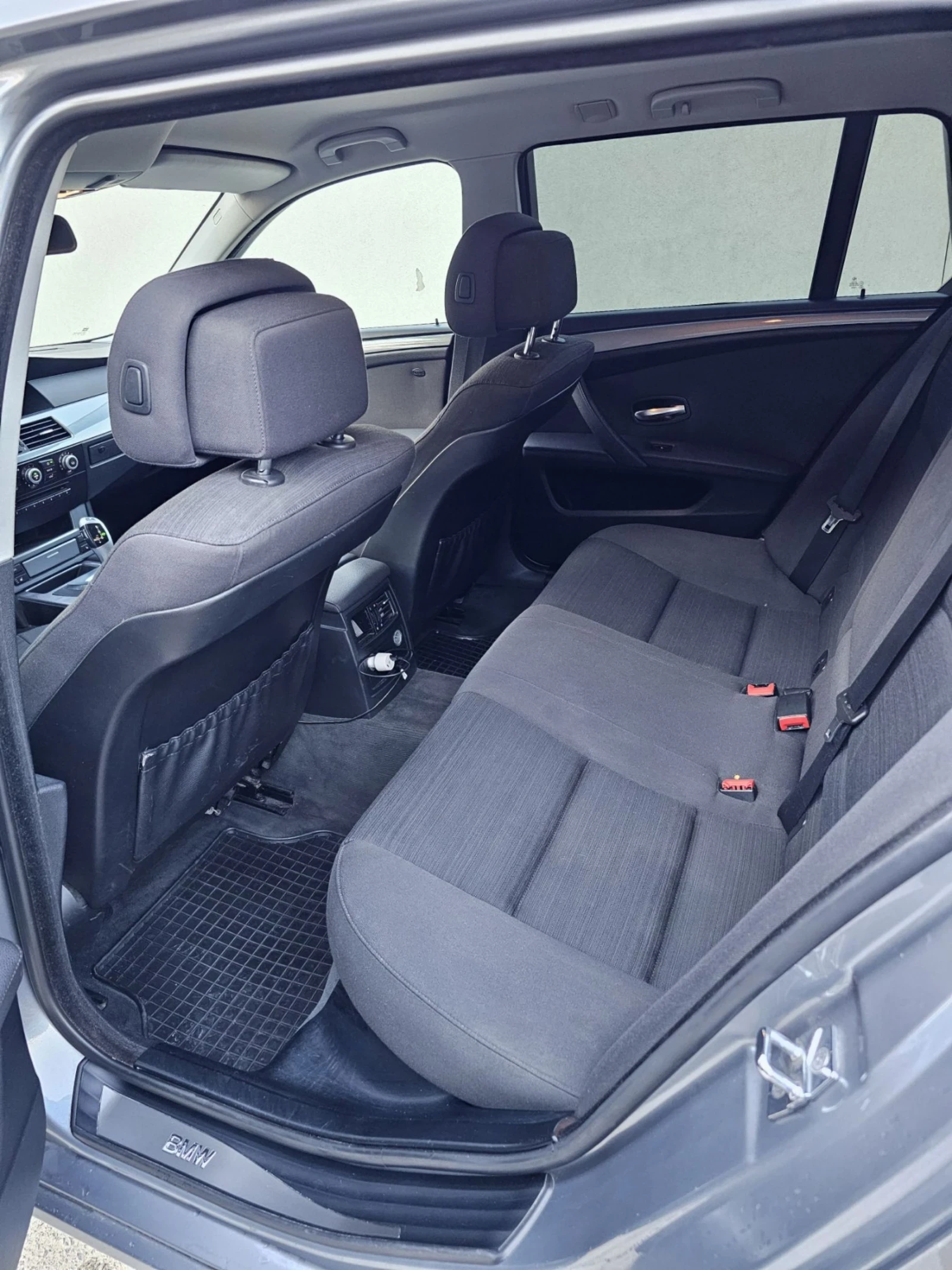 BMW 525 E61, снимка 14 - Автомобили и джипове - 55076569