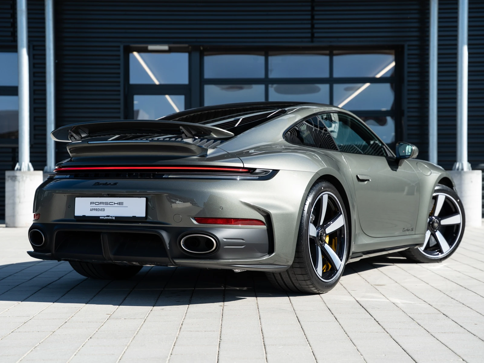 Porsche 911 Turbo S (992 II), снимка 4 - Автомобили и джипове - 55135975