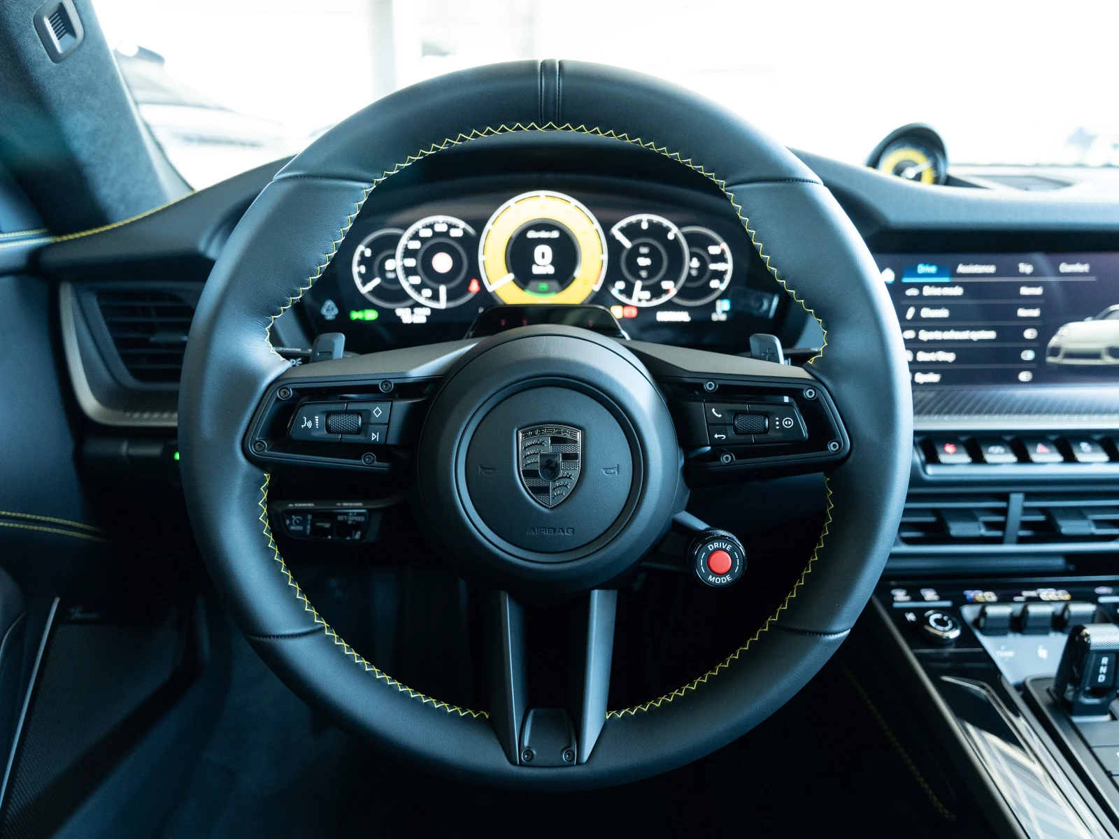 Porsche 911 Turbo S (992 II), снимка 7 - Автомобили и джипове - 55135975