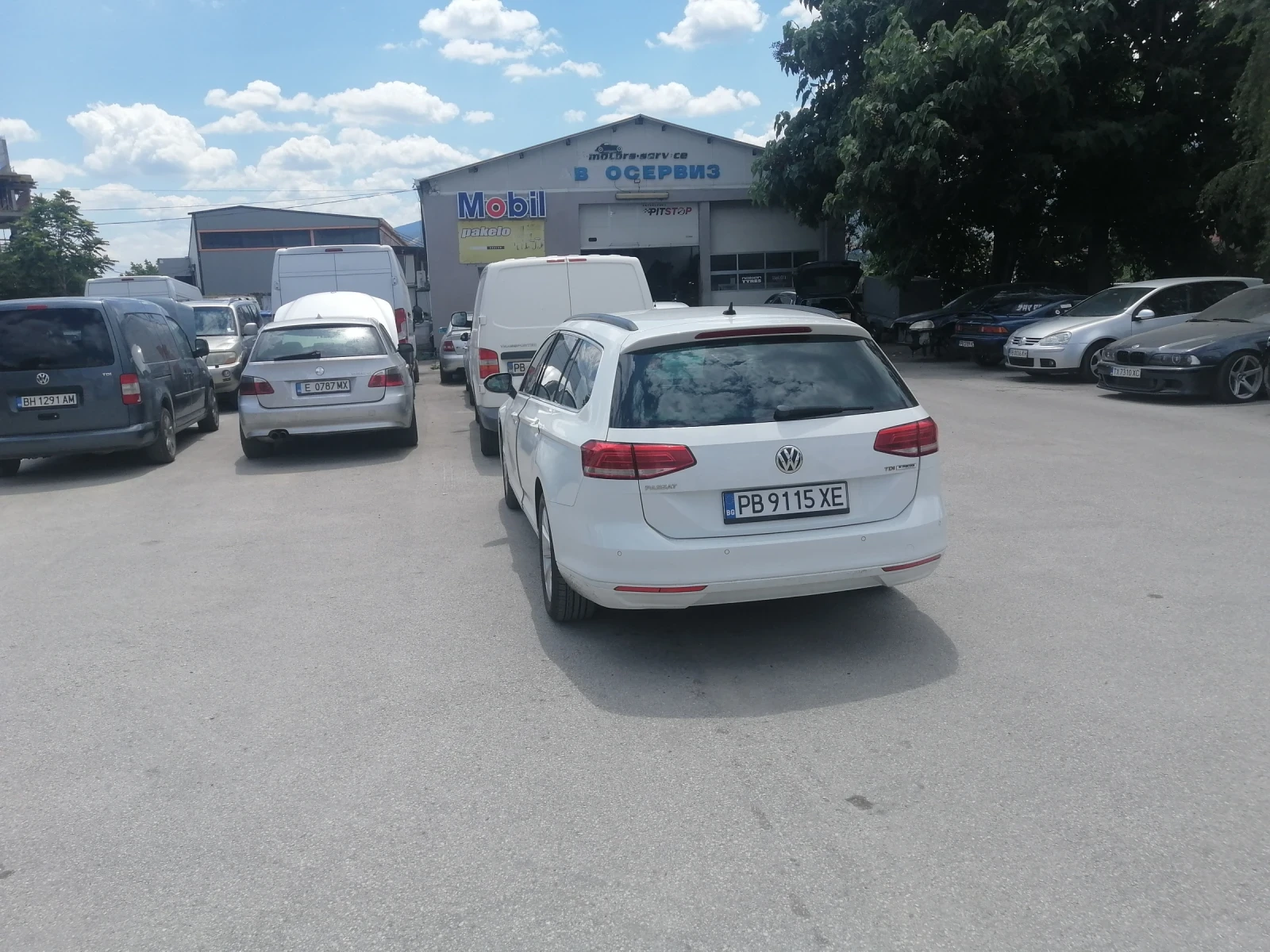 VW Passat B8, снимка 4 - Автомобили и джипове - 55260872