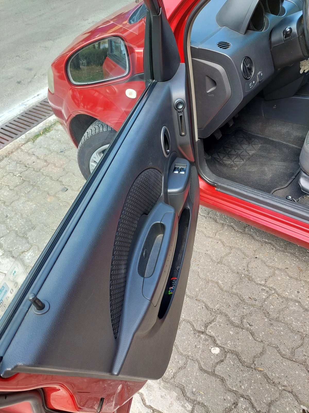 Chevrolet Aveo, снимка 11 - Автомобили и джипове - 55631600