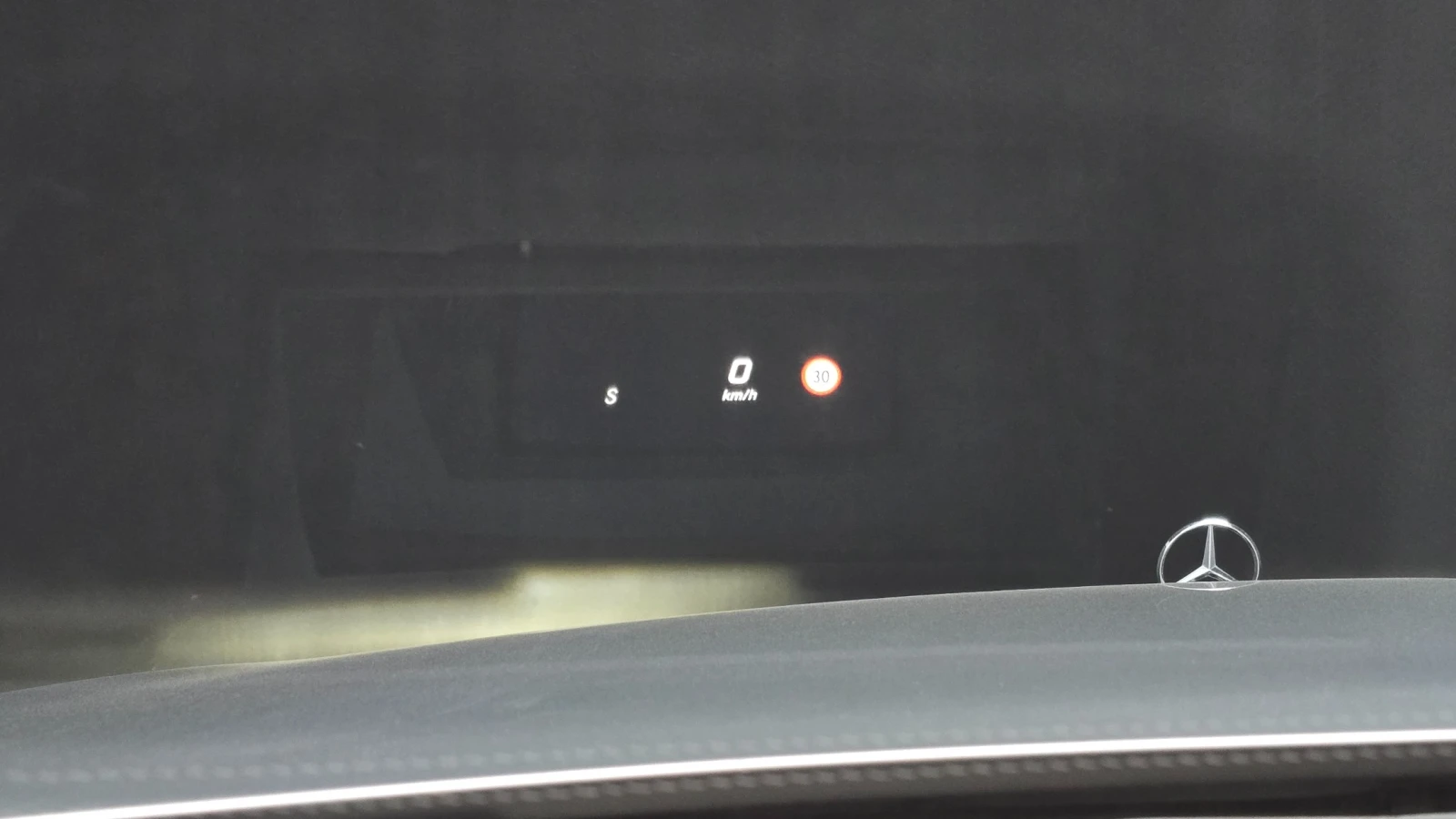 Mercedes-Benz E 400 4MATIC * DIS * ����� * BURM * 360 * HUD  | Mobile.bg � ����������� 6