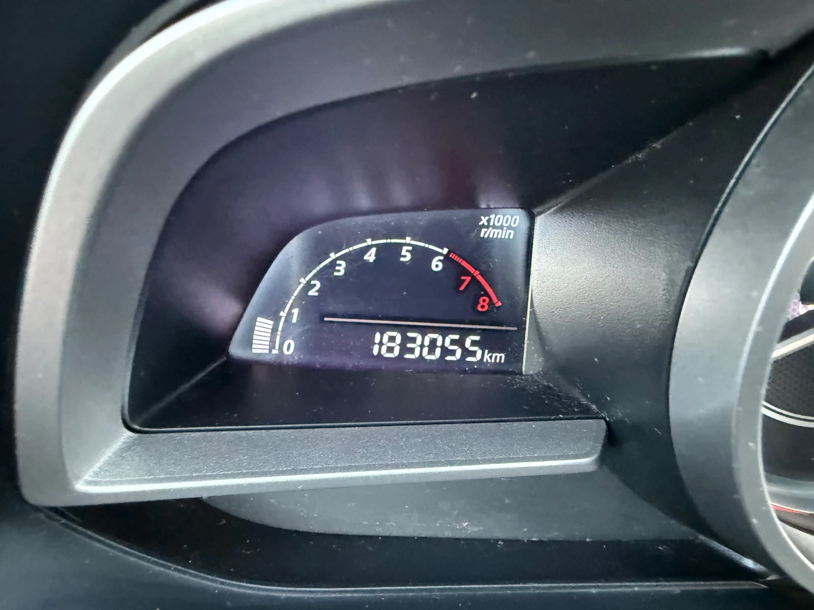 Mazda 3 1.5 I 101 к.с. ЕВРО 5, снимка 13 - Автомобили и джипове - 55941315
