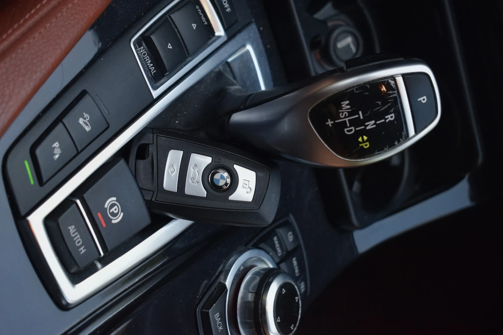 BMW 530, снимка 9 - Автомобили и джипове - 56260158