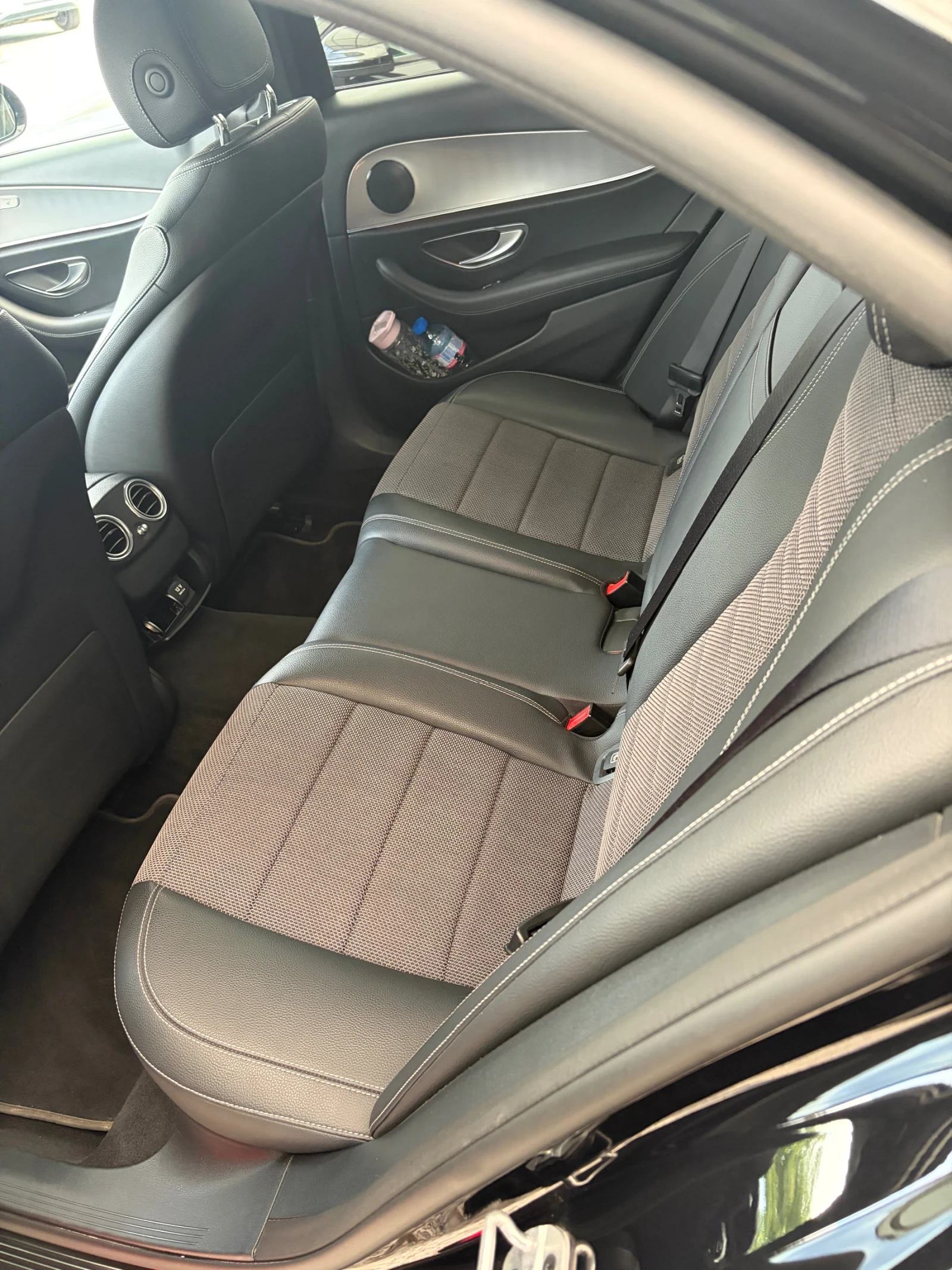 Mercedes-Benz E 200 Е200, снимка 8 - Автомобили и джипове - 56613626