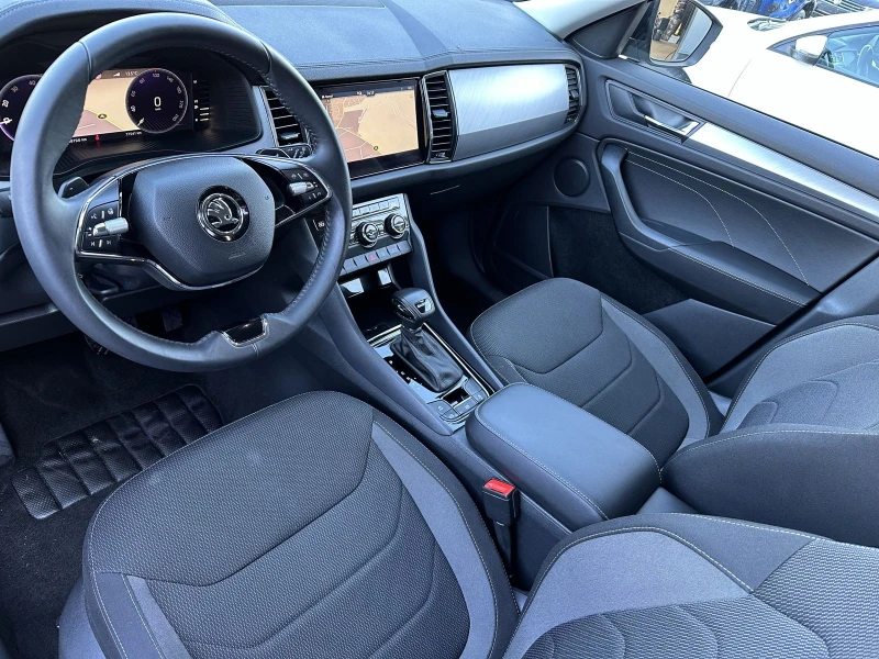 Skoda Kodiaq 2.0-TDI/150HP/AMBITION/DSG/NAV/LED/CAM/ACC/112v, снимка 3 - Автомобили и джипове - 49661201