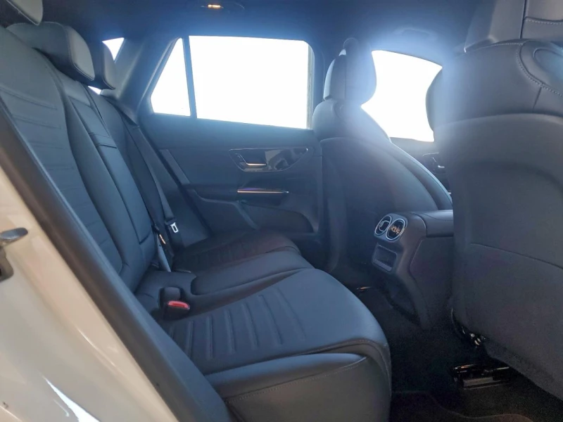 Mercedes-Benz GLC 350 4MATIC* Подгреви* Амбиент* Lane assist* 360, снимка 10 - Автомобили и джипове - 53359241