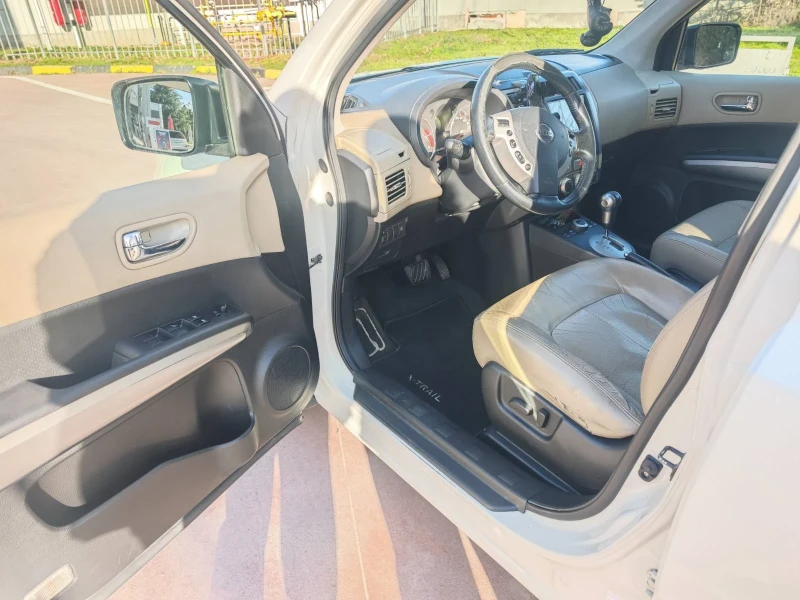 Nissan X-trail, снимка 8 - Автомобили и джипове - 53537763