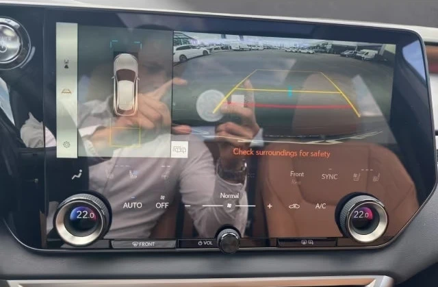 Lexus RX 450h plus 2.5PHEV/309HP/F-SPORT/PANO/HUD/360/LED/DIGI/647g, снимка 13 - Автомобили и джипове - 52653939