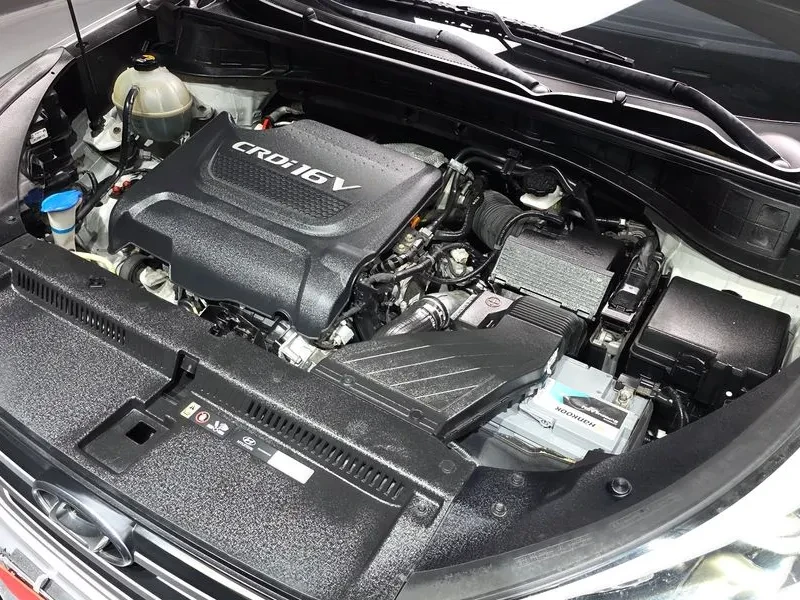 Hyundai Tucson 2.0 - САМО 30% АВАНС, снимка 6 - Автомобили и джипове - 56065845