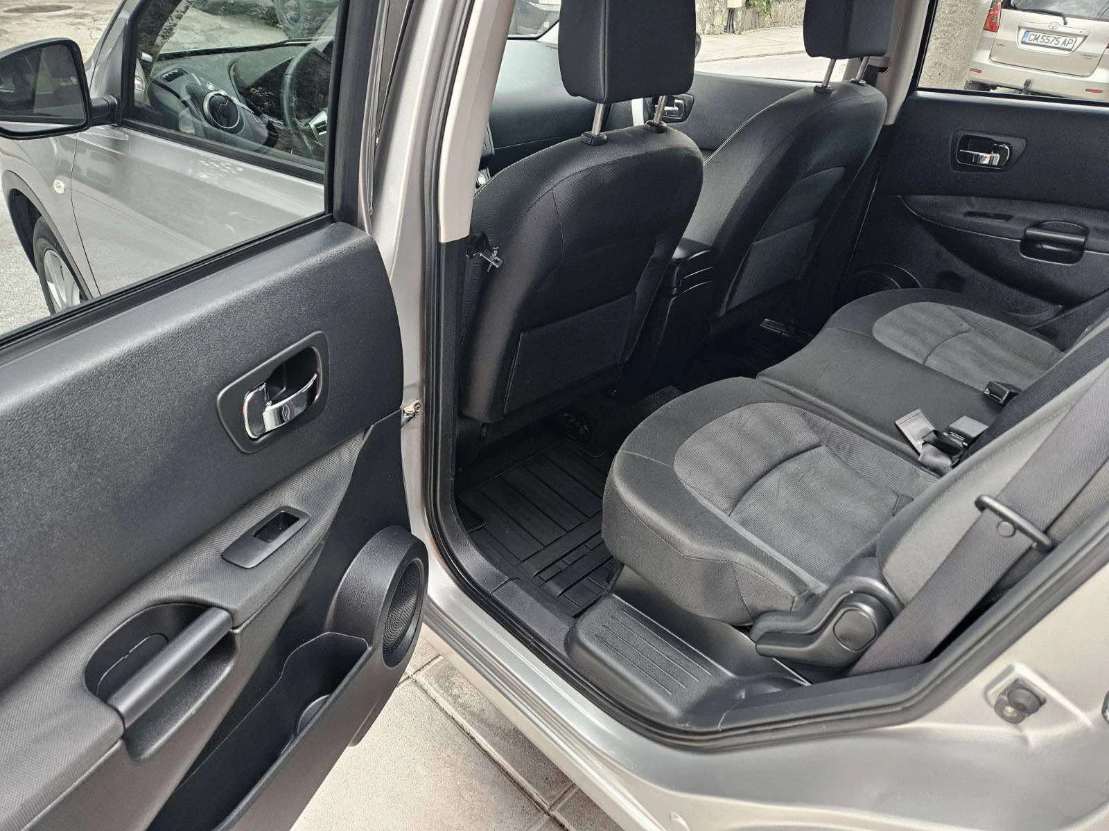 Nissan Qashqai + 2 | Mobile.bg — изображение 11