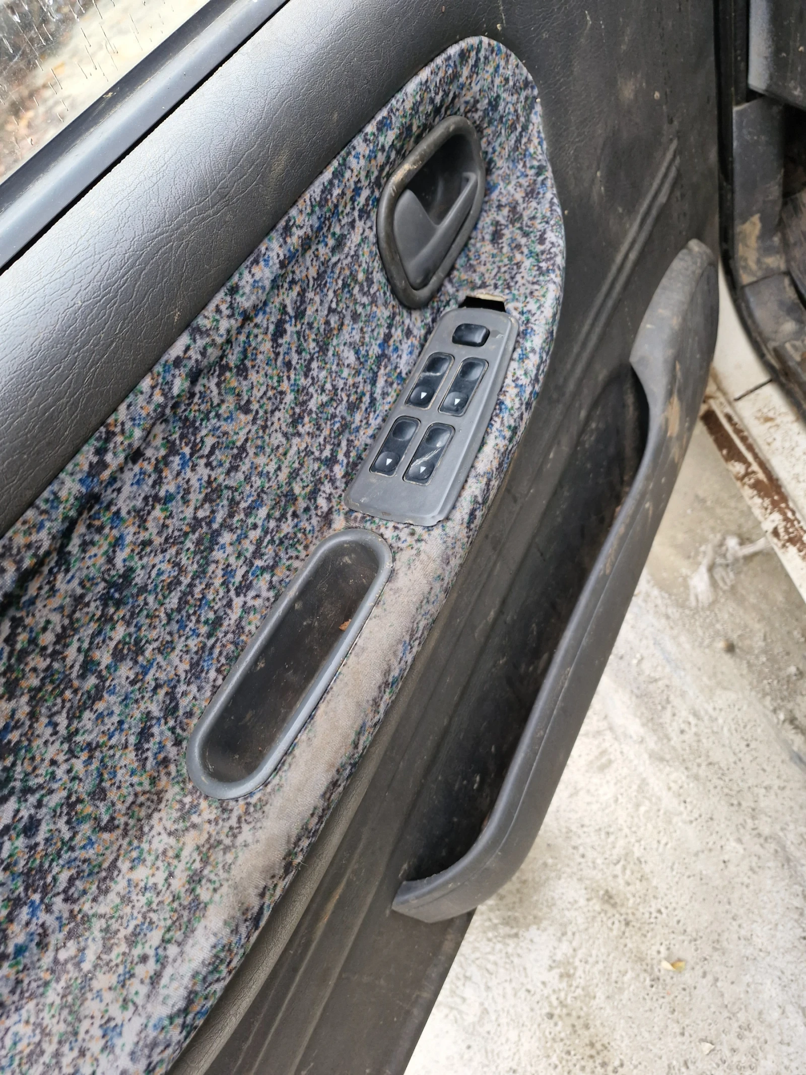 Kia Sportage 2.0 i | Mobile.bg � ����������� 6