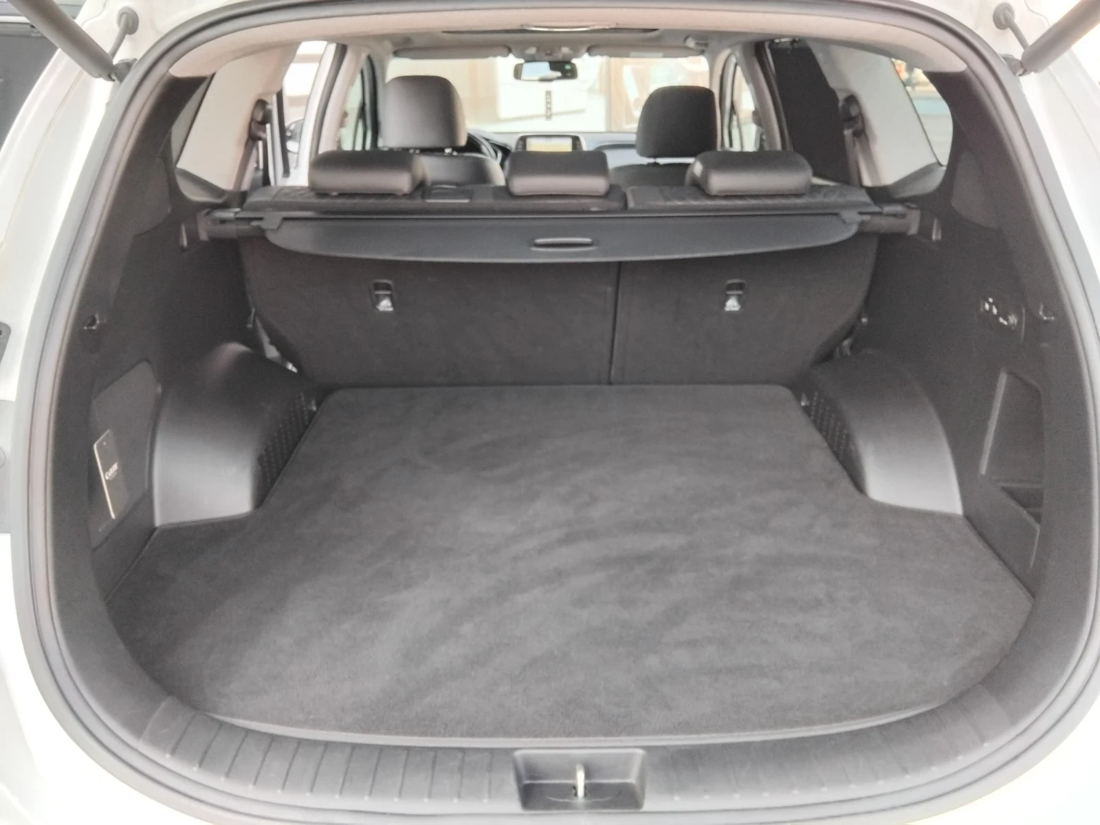 Hyundai Santa fe 2.2crdi, 200к.с., 4х4, фул екстри, снимка 15 - Автомобили и джипове - 53733997