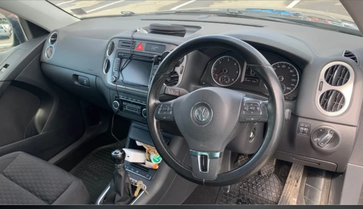 VW Tiguan Suv, снимка 5 - Автомобили и джипове - 55268481