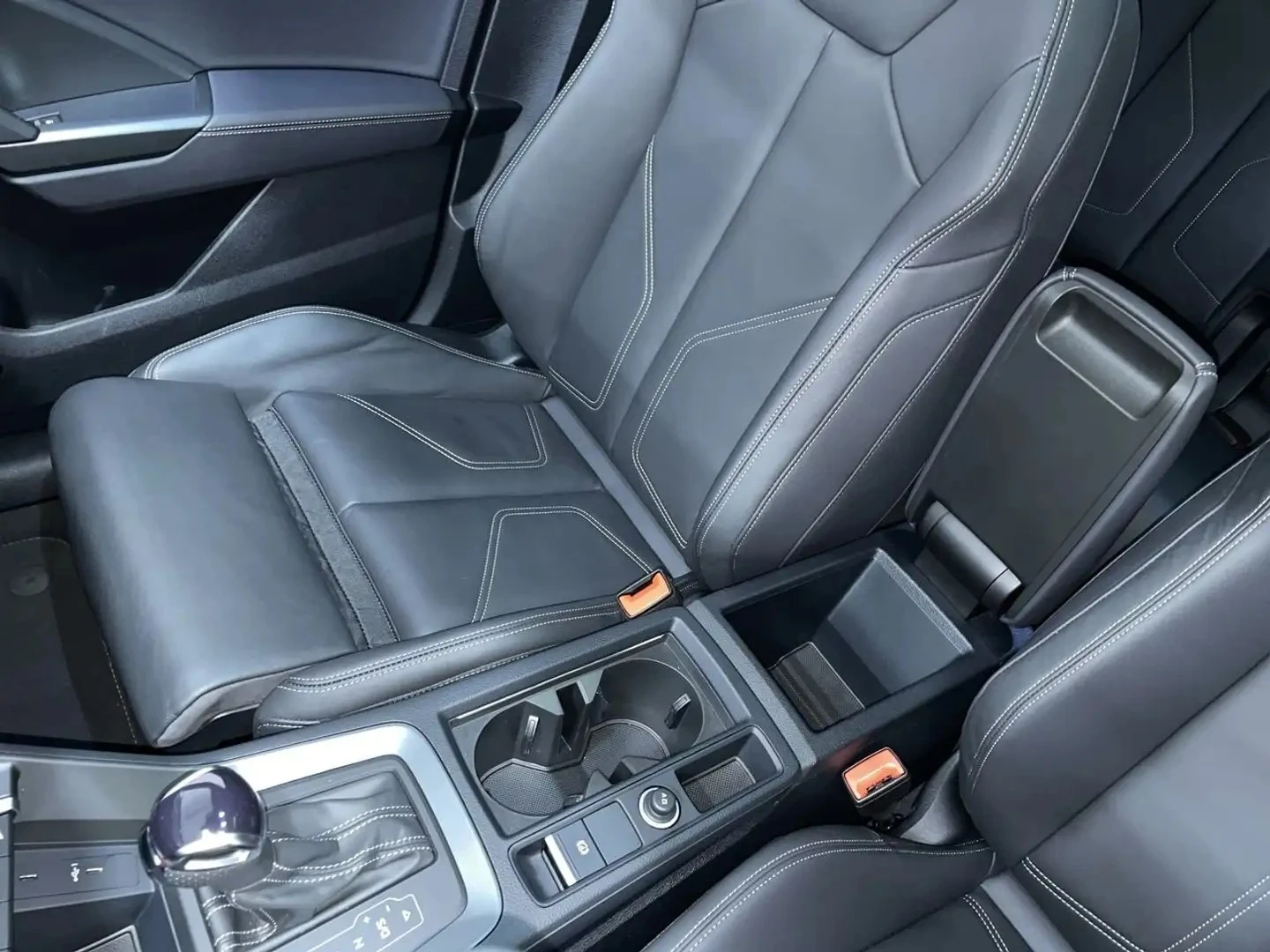 Audi Q3 PROGRESSIV ЦЕНА ДО БЪЛГАРИЯ АВТОКРЕДИТ, снимка 15 - Автомобили и джипове - 55878760