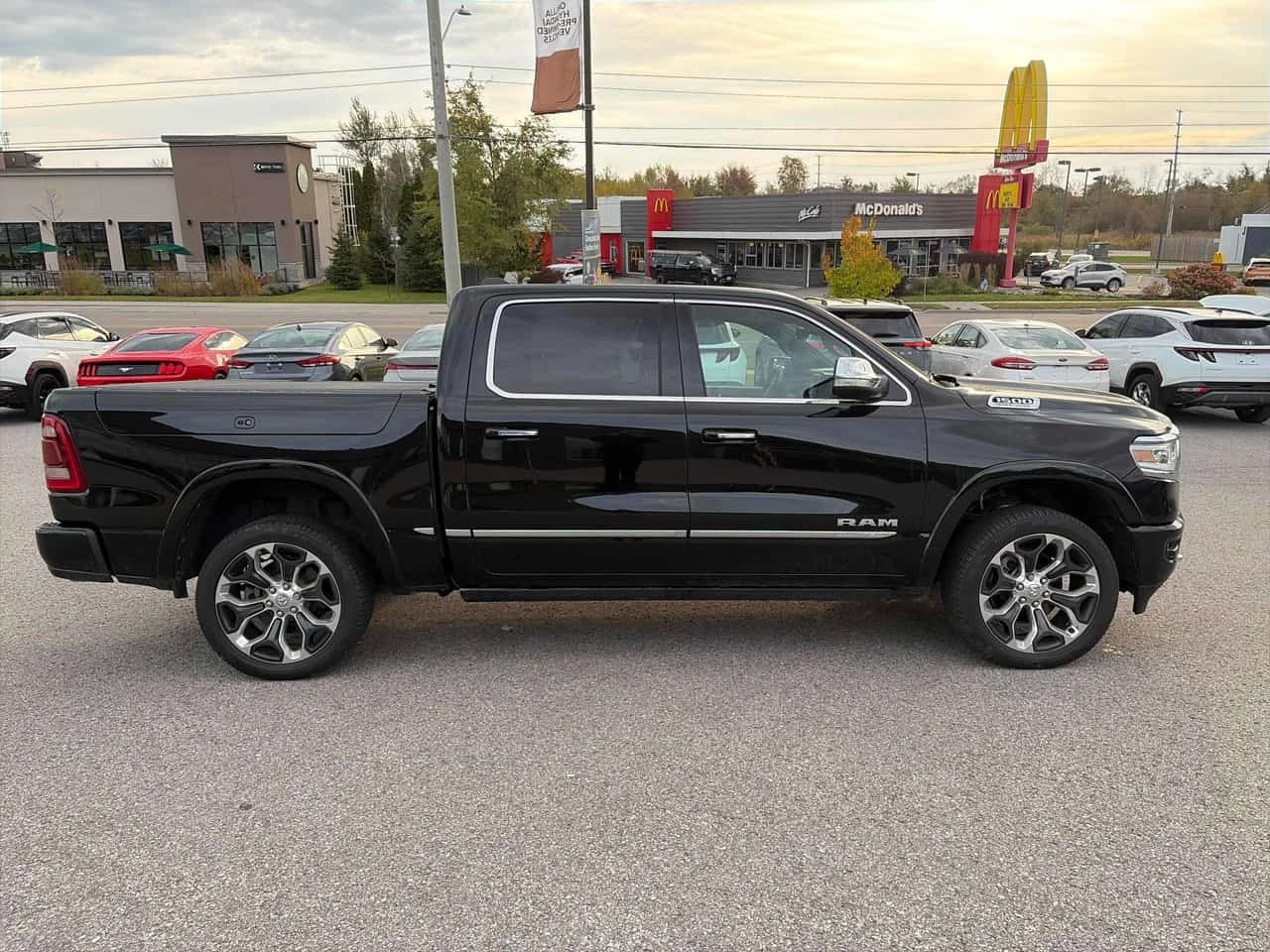 Dodge RAM 1500 Limited | CARFAX | ��� ��������� | Mobile.bg � ����������� 4