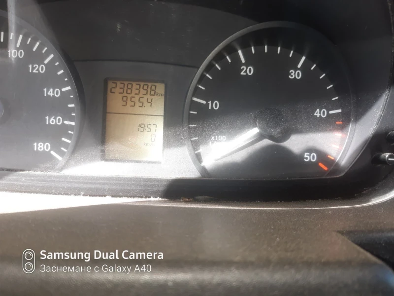 Mercedes-Benz 313, снимка 7 - Бусове и автобуси - 53387356