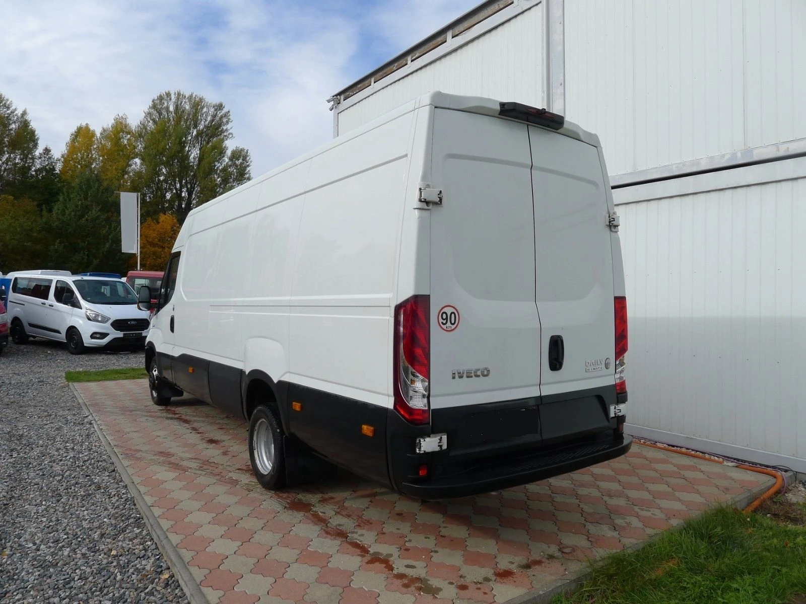 Iveco Daily 50C18, кат. "С" - изображение 3