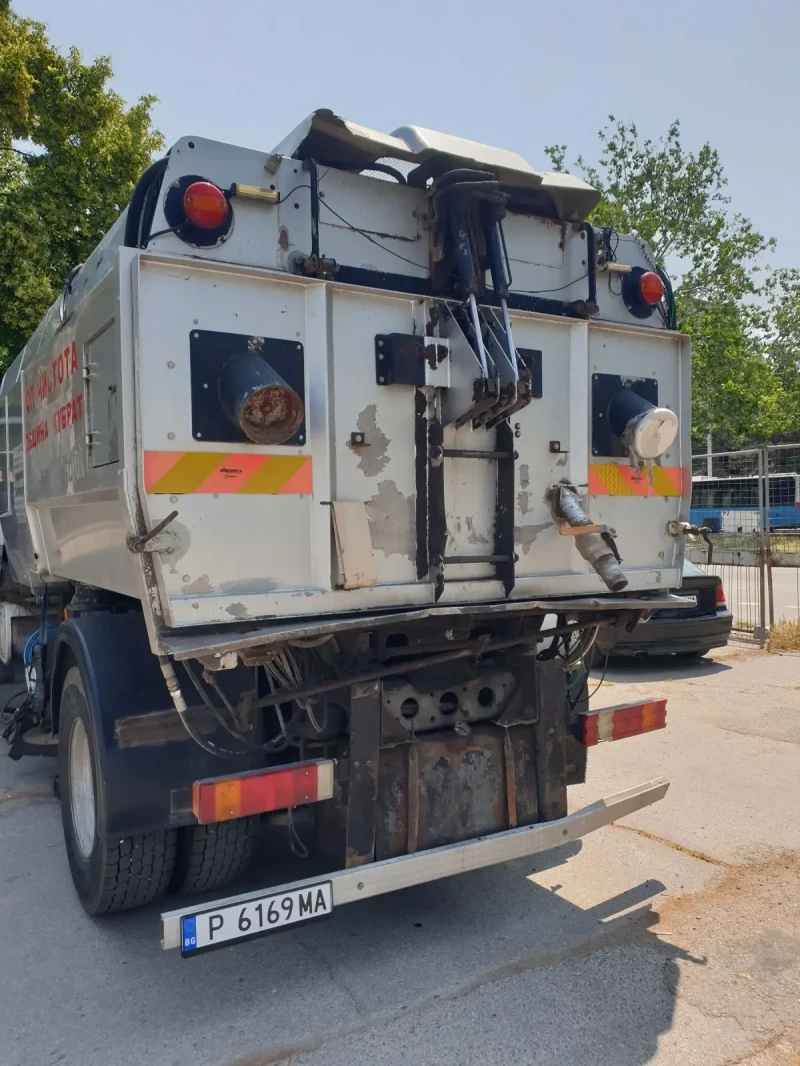 Mercedes-Benz Atego 1928