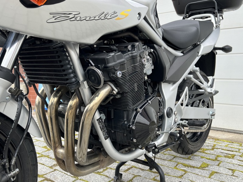 Suzuki Gsf BANDIT-650SA-ABS-ШВЕЙЦАРИЯ, снимка 10 - Мотоциклети и мототехника - 45888272