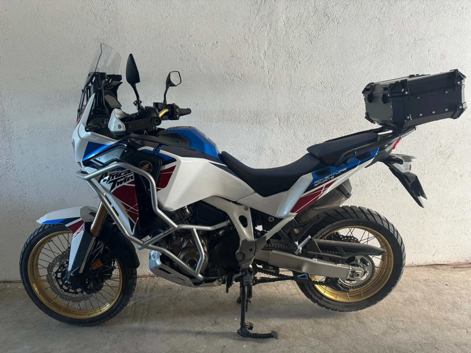 Honda Crf Africa Twin Andenture AUTOMAT - изображение 2
