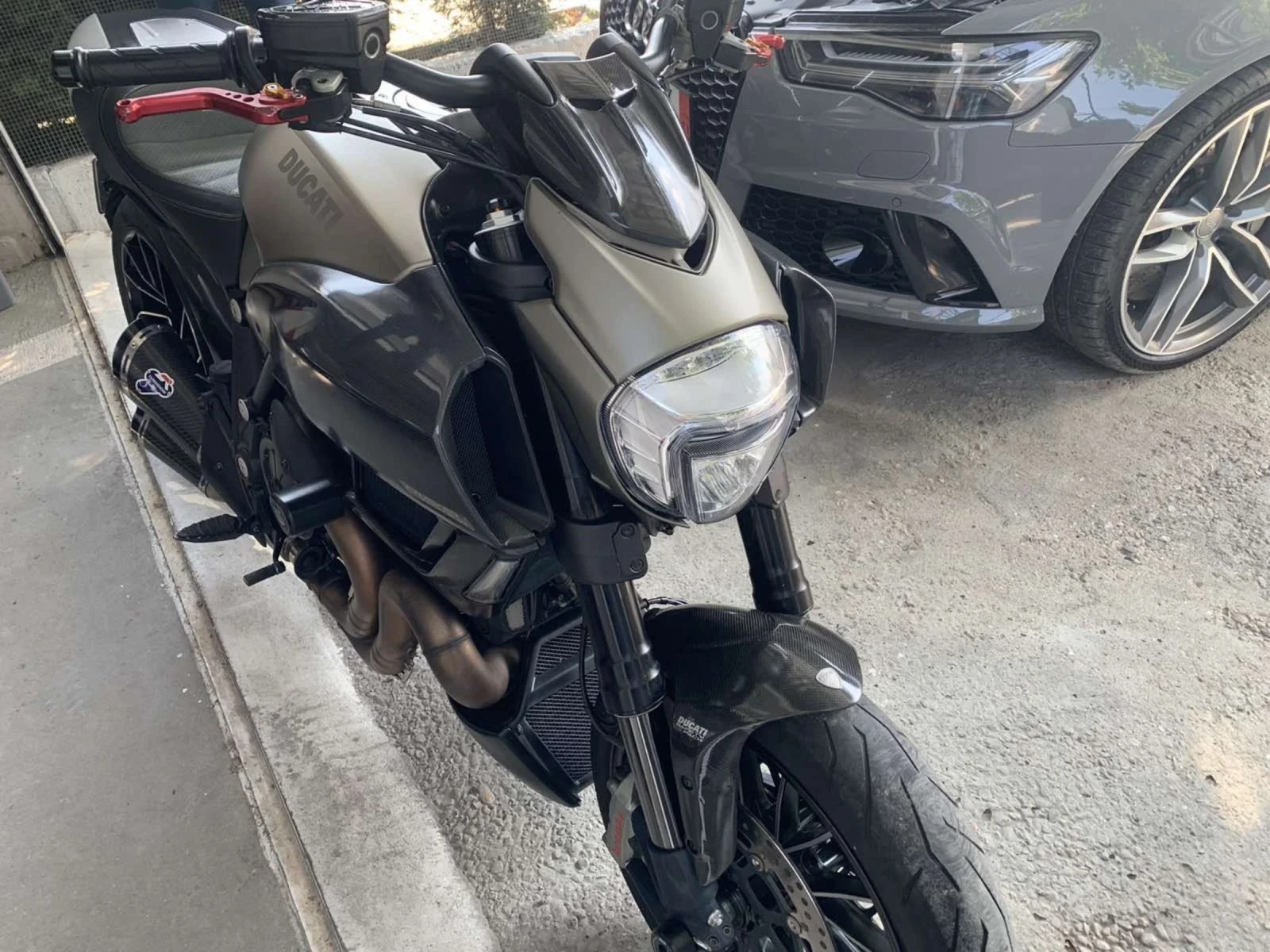 Ducati Diavel Titanium , снимка 2 - Мотоциклети и мототехника - 53811768