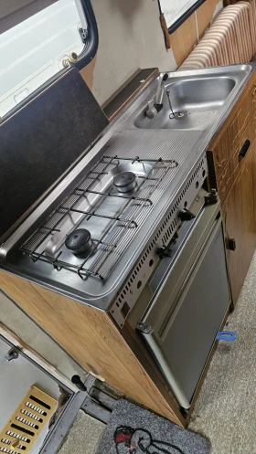 Кемпер Mercedes-Benz, снимка 10