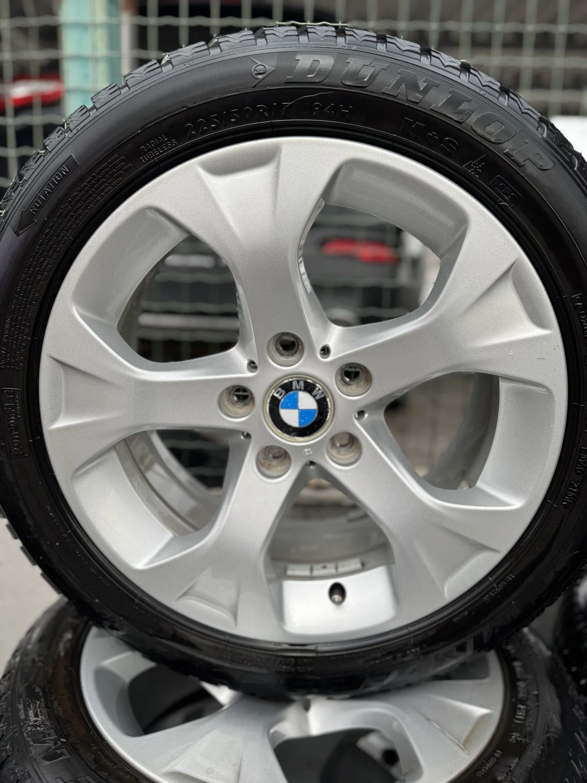    225/50R17  BMW | Mobile.bg   1