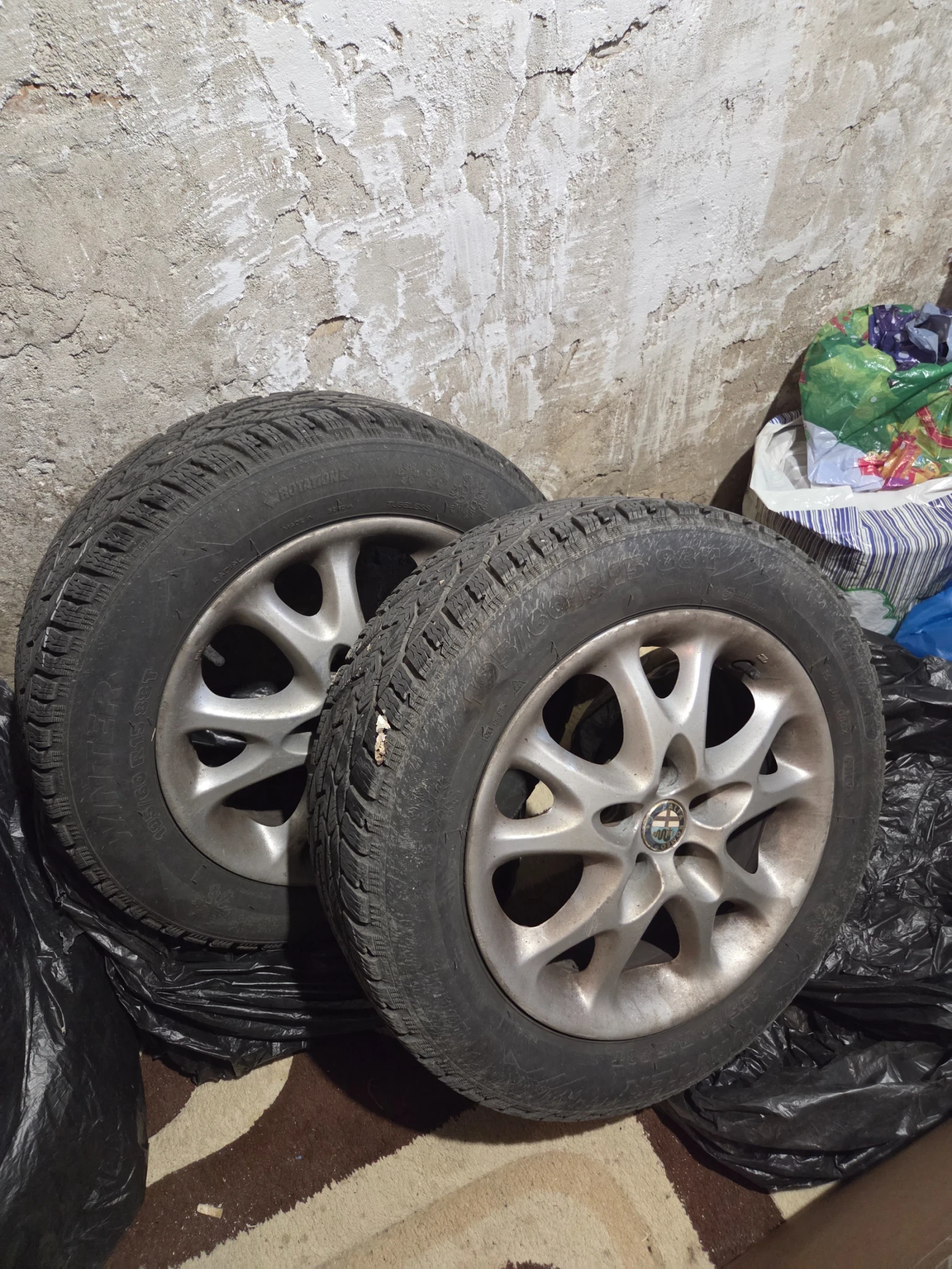 ���� � ������ 195/60R15 �� Alfa Romeo | Mobile.bg � ����������� 6