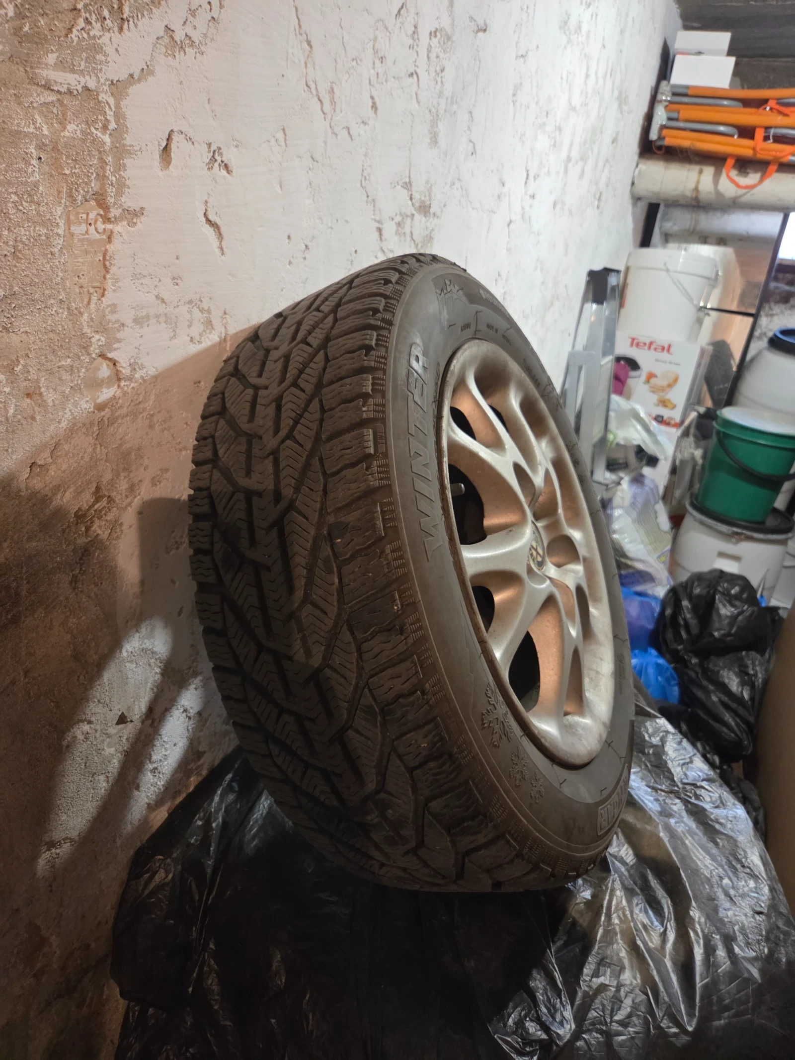 ���� � ������ 195/60R15 �� Alfa Romeo | Mobile.bg � ����������� 3