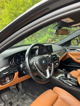 BMW 530 i Xdrive, снимка 14