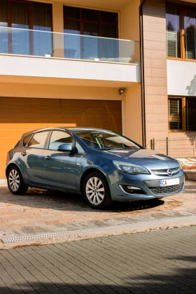 Opel Astra FACELIFT 1.7 CDTI 134к.с. 6 скорости, снимка 1