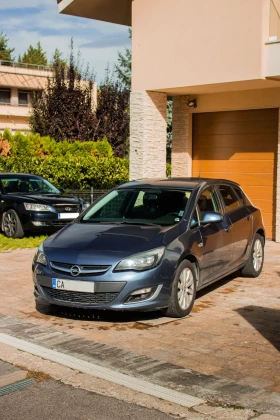 Opel Astra FACELIFT 1.7 CDTI 134к.с. 6 скорости, снимка 4