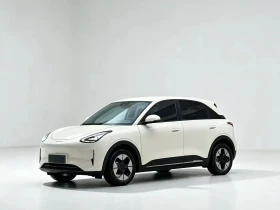 ������ Geely E2