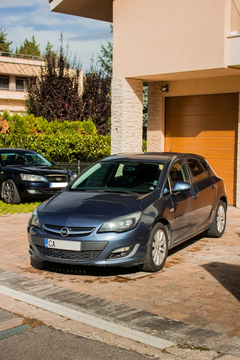 Opel Astra FACELIFT 1.7 CDTI 134к.с. 6 скорости, снимка 4 - Автомобили и джипове - 47636477