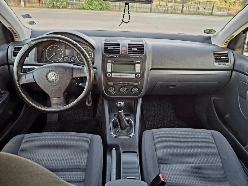 VW Golf, снимка 7 - Автомобили и джипове - 48546518