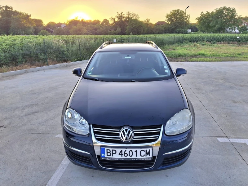 VW Golf, снимка 3 - Автомобили и джипове - 48546518