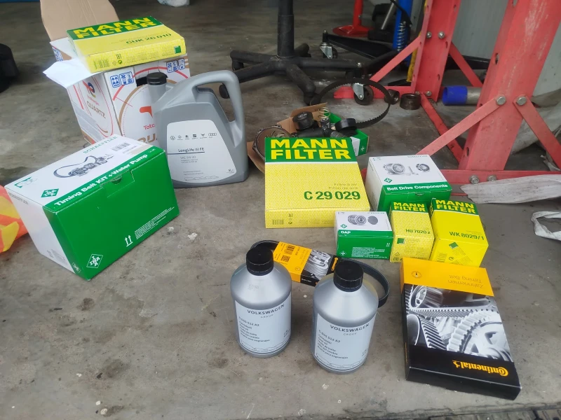 Skoda Rapid 1.6, снимка 13 - Автомобили и джипове - 49468614