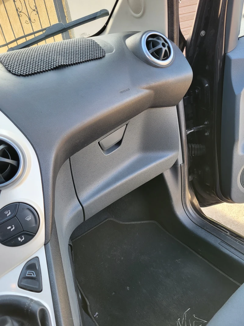 Ford Ka, снимка 8 - Автомобили и джипове - 52818091