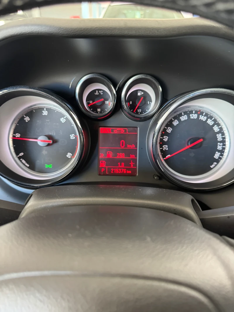 Opel Zafira, снимка 12 - Автомобили и джипове - 52278487