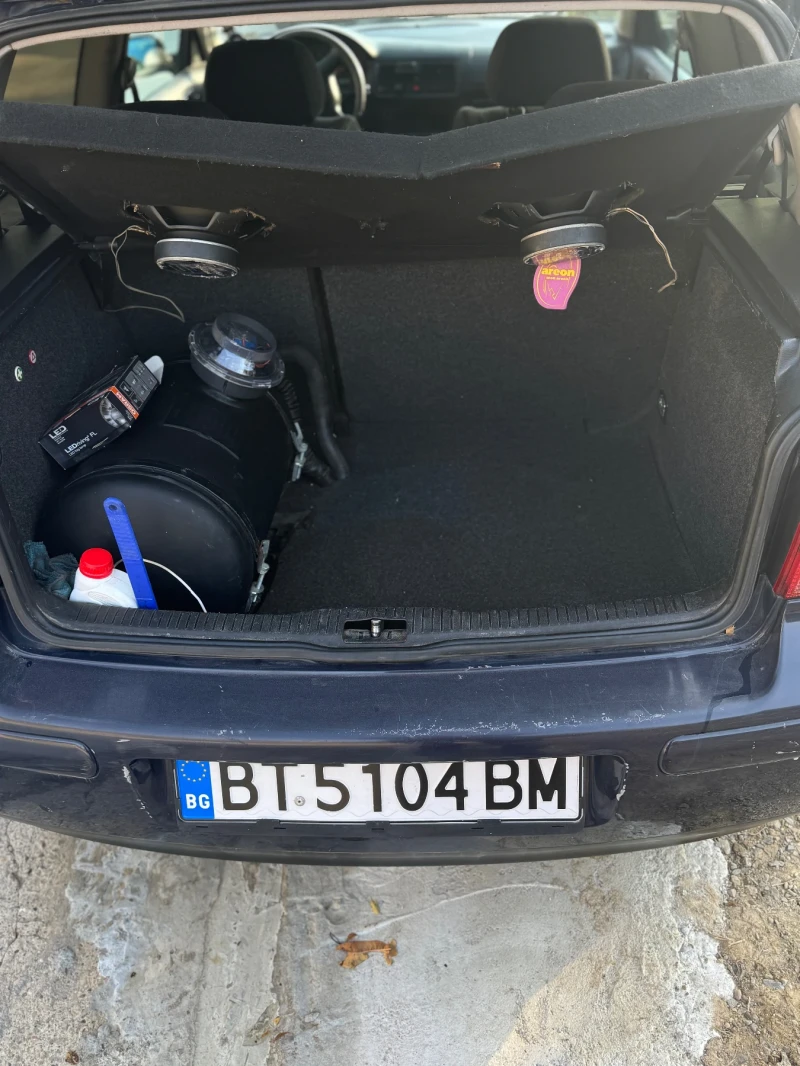 VW Golf, снимка 7 - Автомобили и джипове - 52388365